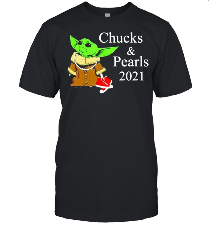 Baby Yoda Chucks and Pearls 2021 shirt Classic Mens T-shirt