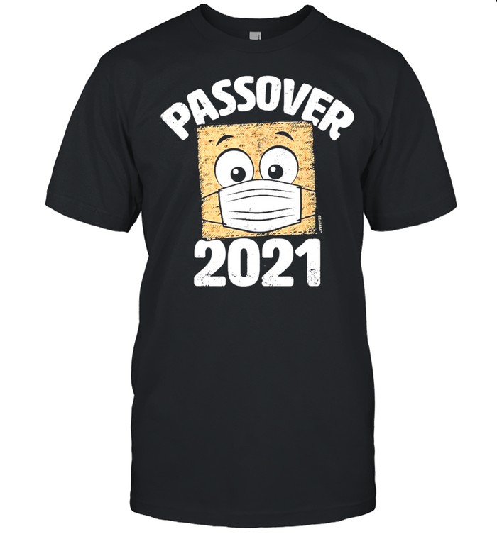 Passover 2021 Matzo Wearing Face Mask Seder Graphic Classic shirt