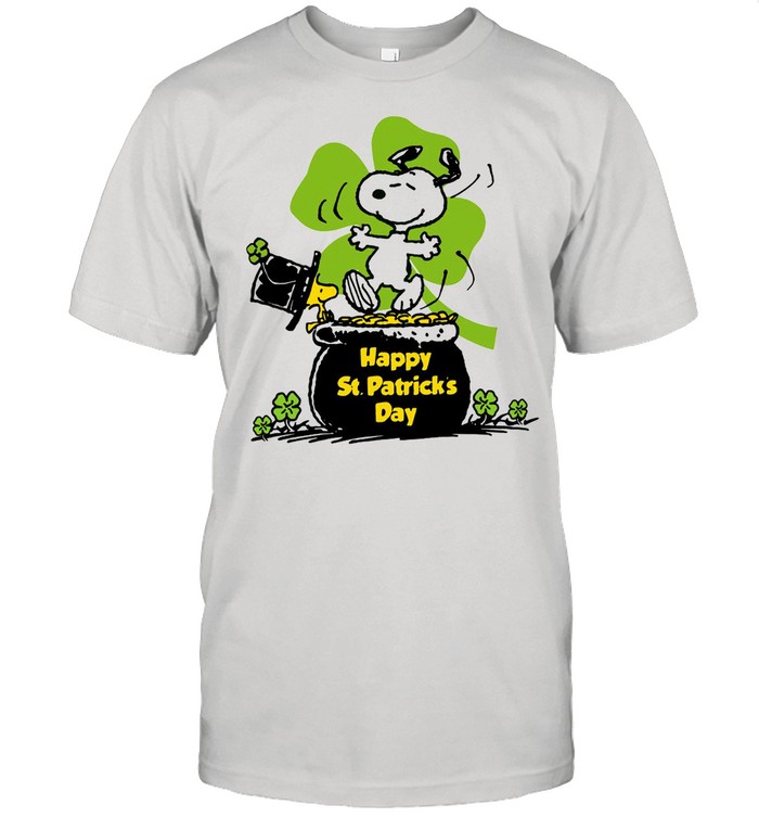 Happy St Patrick’s Day Snoopy And Woodstock shirt Classic Men's T-shirt