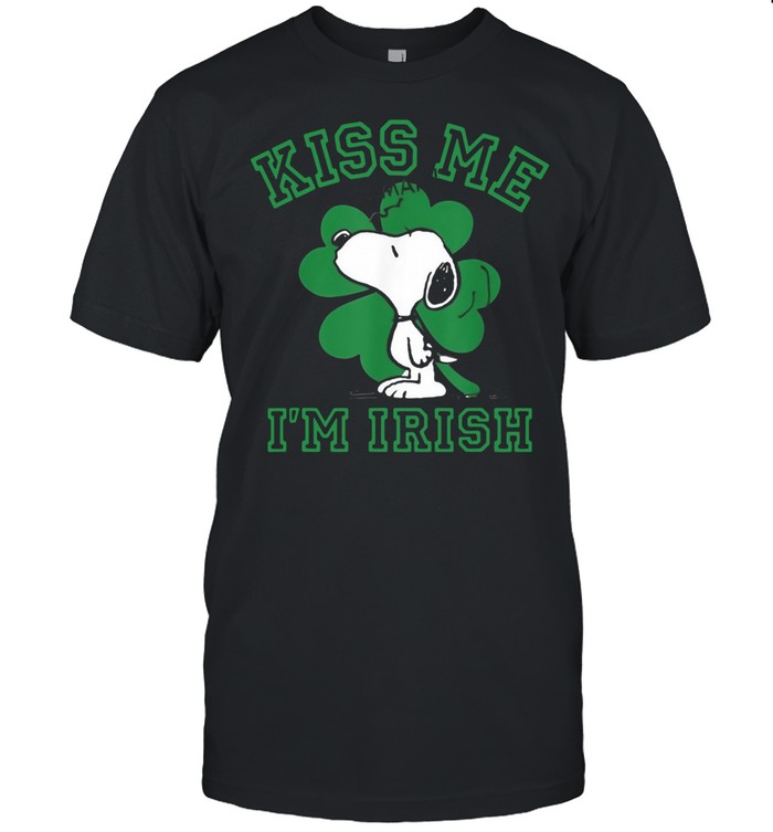 Kiss Me I’m Irish Smak Snoopy Patricks Day shirt