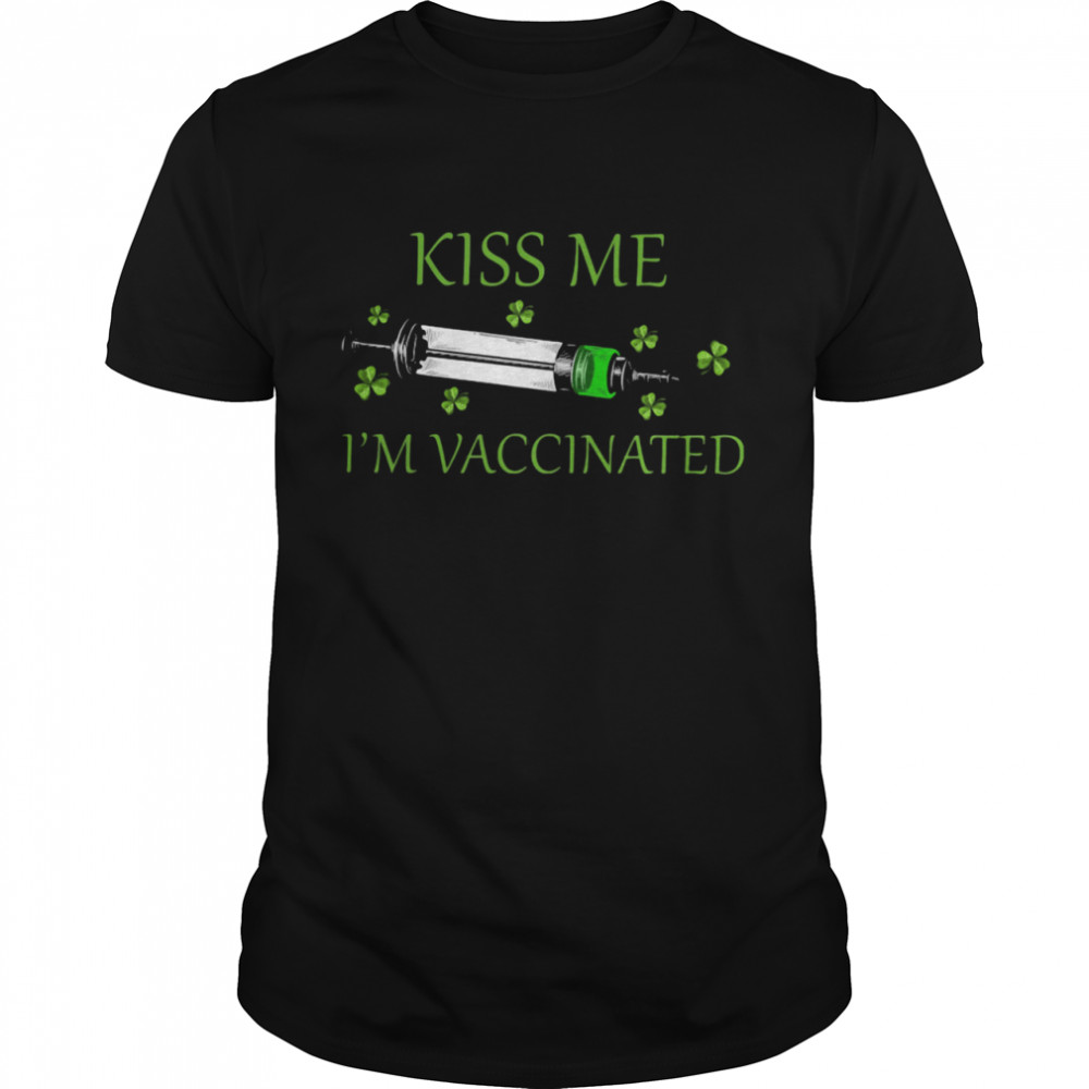 Kiss me I'm Vaccinated shirt Classic Men's T-shirt