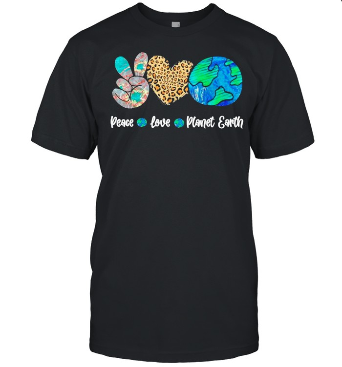 Peace love planet earth shirt Classic Men's T-shirt