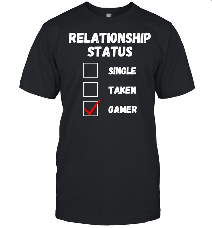 Relationship Status Single Taken Gamer, Gaming shirt Classic Men's T-shirt
