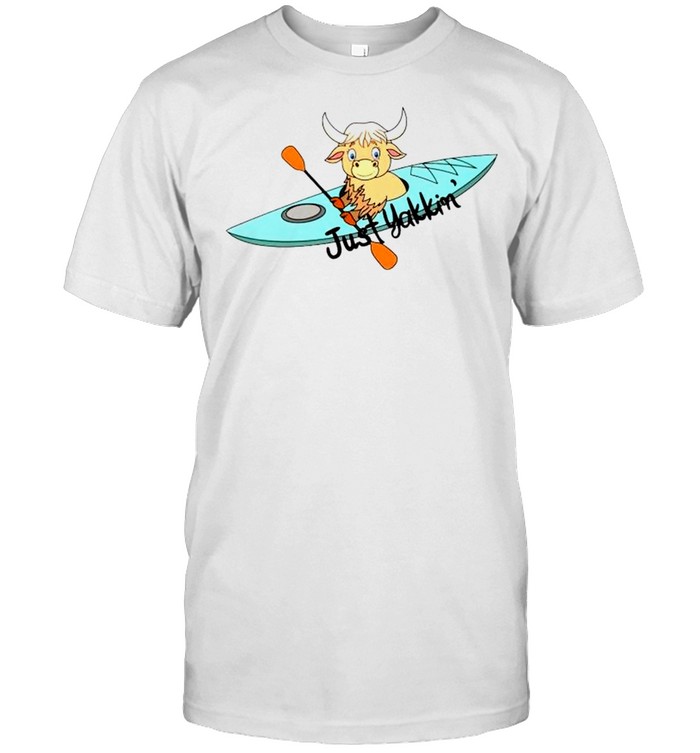 Kayaking just Yakkin’ shirt Classic Men's T-shirt