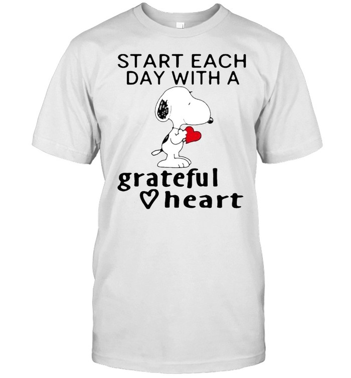 Start each day with a grateful heart snoopy shirt