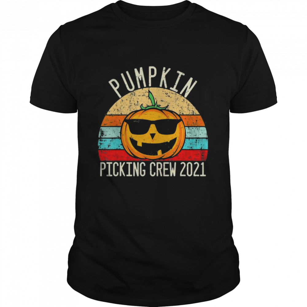 Halloween Pumpkin Picking Crew 2021 shirt Classic Men's T-shirt