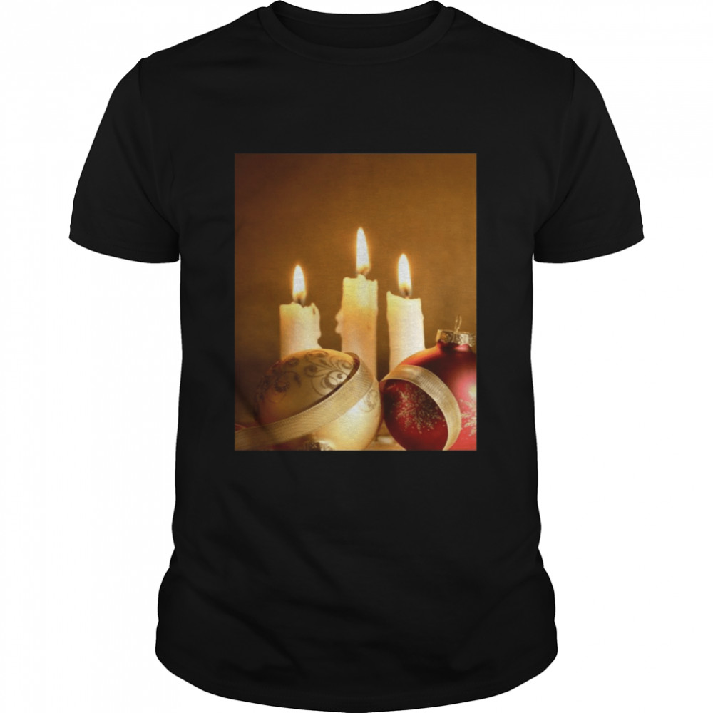 Merry Christmas Candles Lit T-shirt