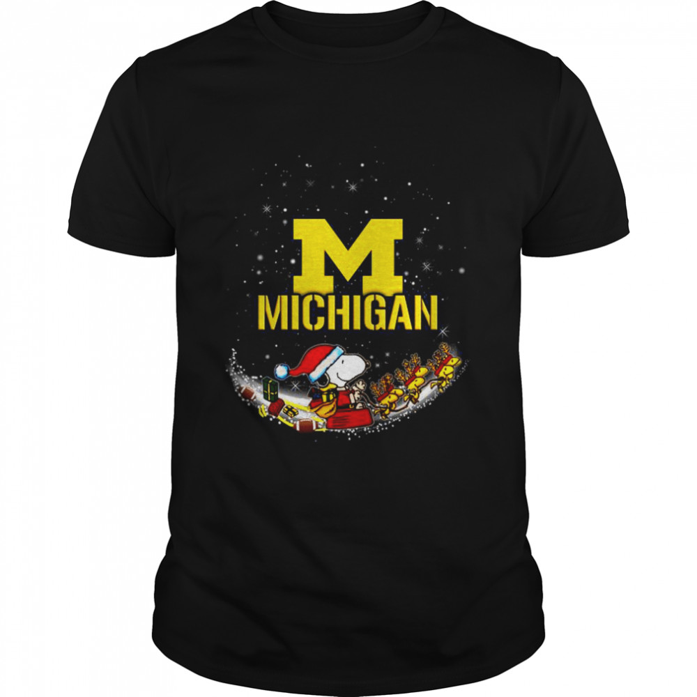 Santa Snoopy and Woodstock Michigan Wolverines 2021 Christmas tshirt