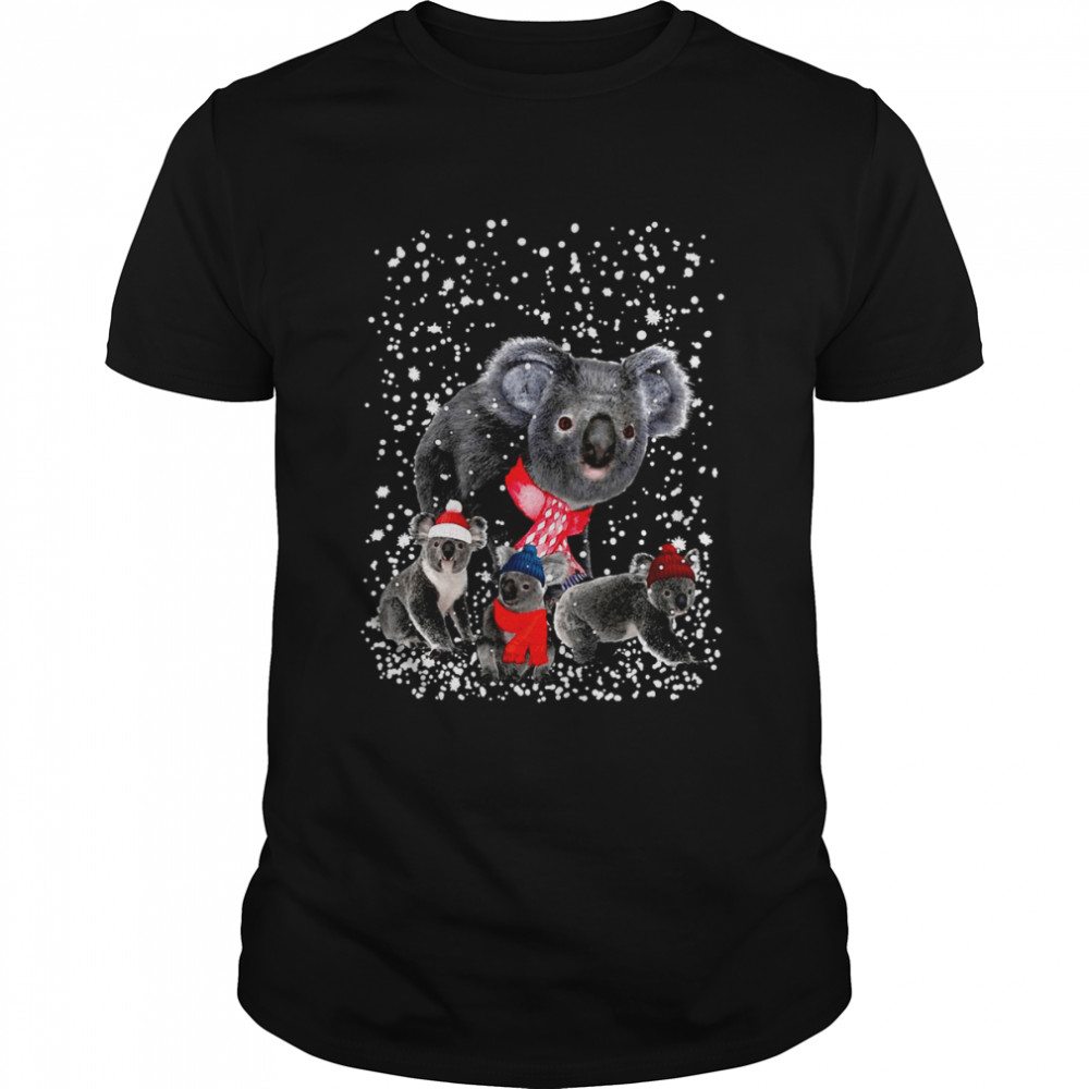 Koala baby walk throught the snow for koala lover Sweat T-shirt