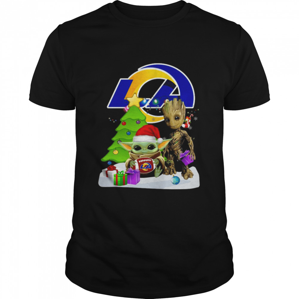 santa Bigfoot and Baby Yoda hug Los Angeles Rams Snow Christmas Tree shirt