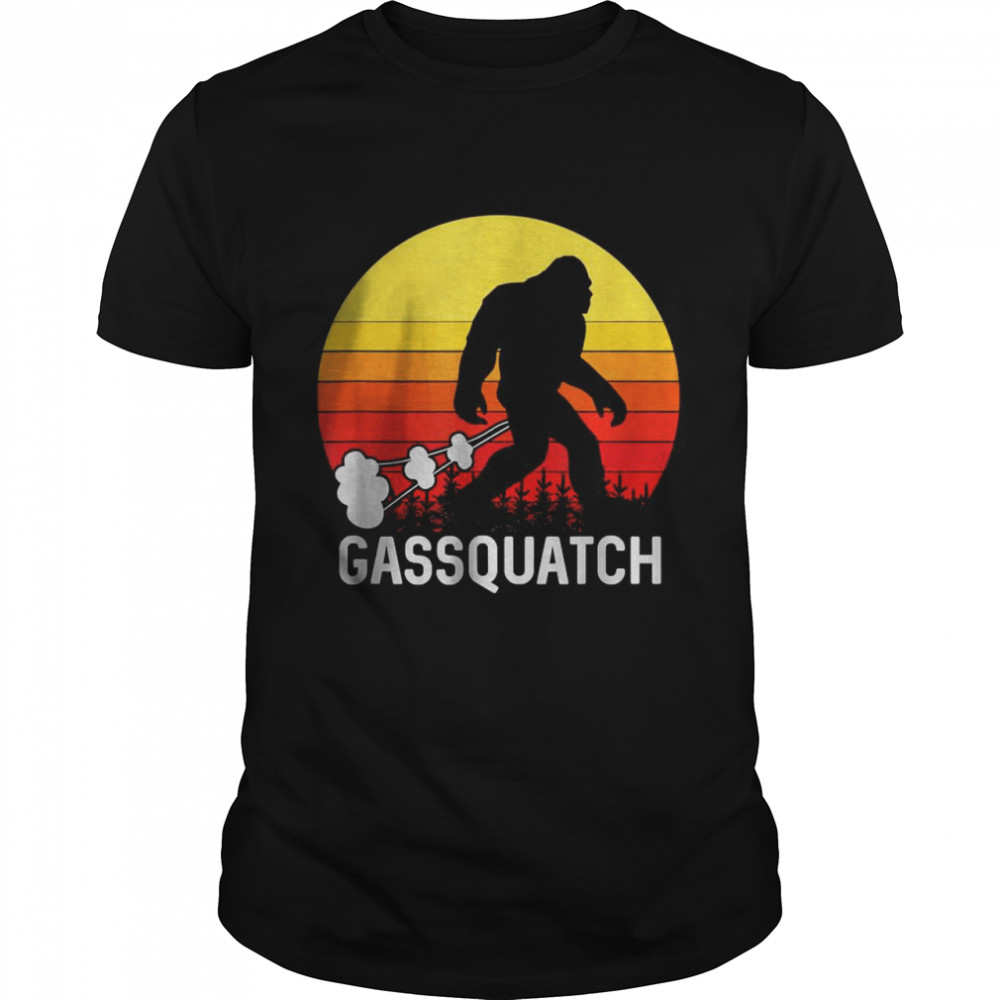 Retro Gassquatch Bigfoot Squatchy Sasquatch T-Shirt