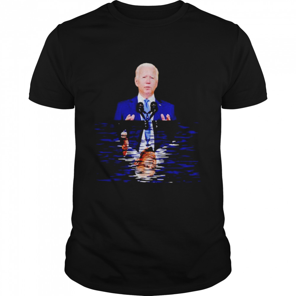 Biden water mirror Obama shirt