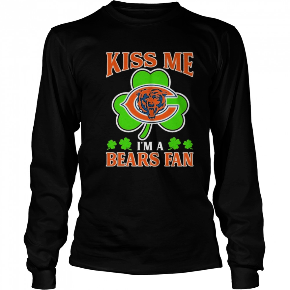 Kiss me im a bears fan shirt Long Sleeved T-shirt