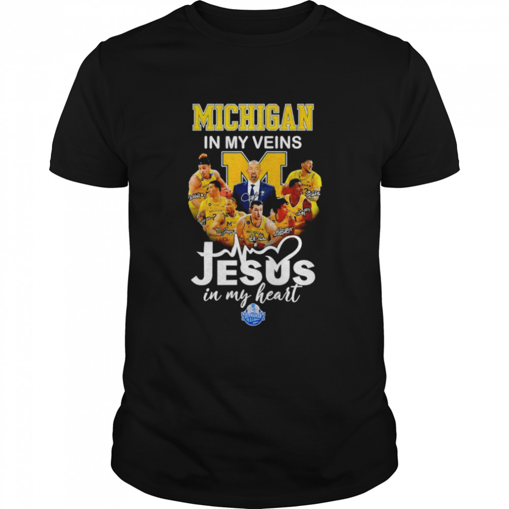 Michigan in my veins Jesus in my heart signatures shirt