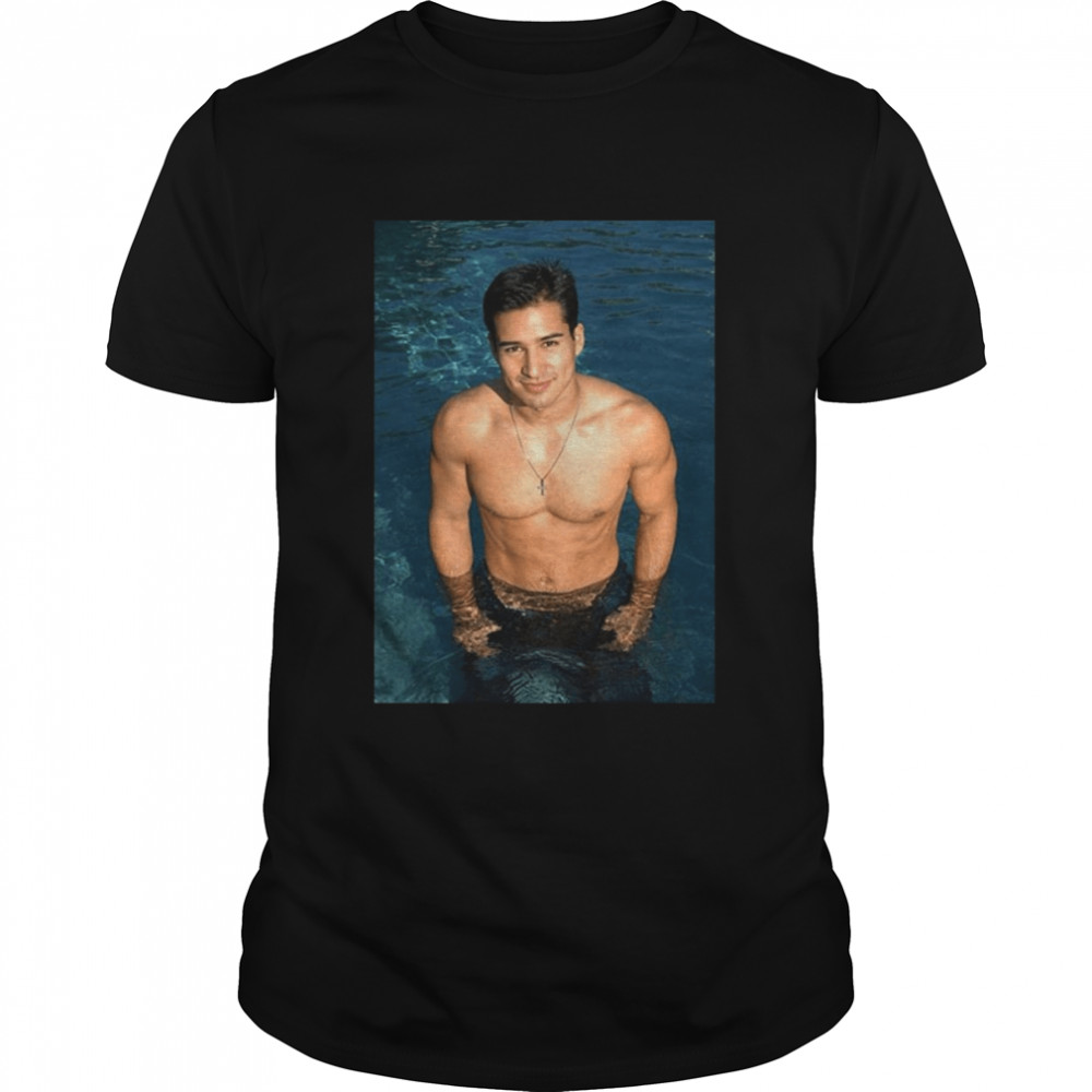 Middle of the Road Mario Lopez – Men’s Soft & Comfortable T-Shirt