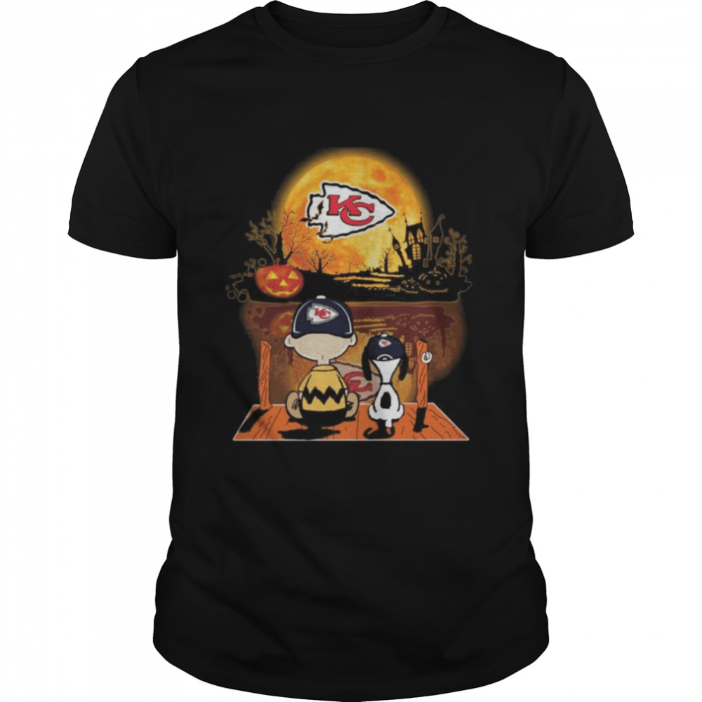 Snoopy and Charlie Browns Kansas City Chiefs Football Happy Halloween 2022 shirt