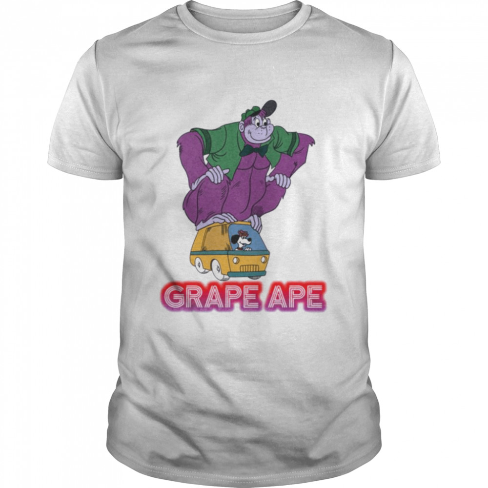 70s Cartoon Grape Ape Giant Gorilla On Van With His Canine Pal Beegle Beagle shirt