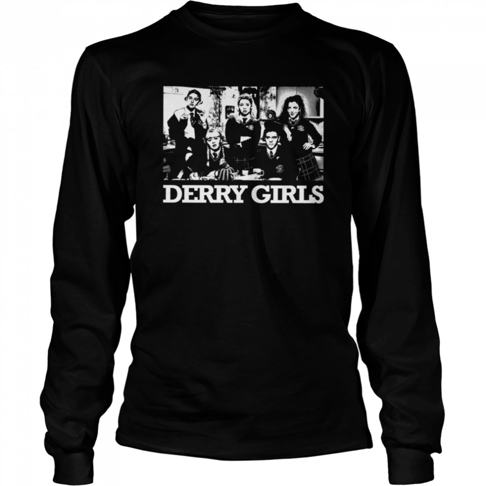 Retro Art Derry Girls shirt Long Sleeved T-shirt