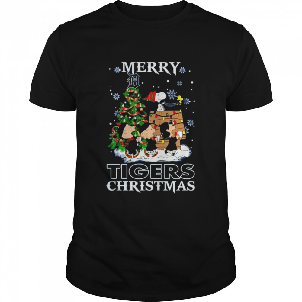 Snoopy and Friends Merry Detroit Tigers Christmas shirt